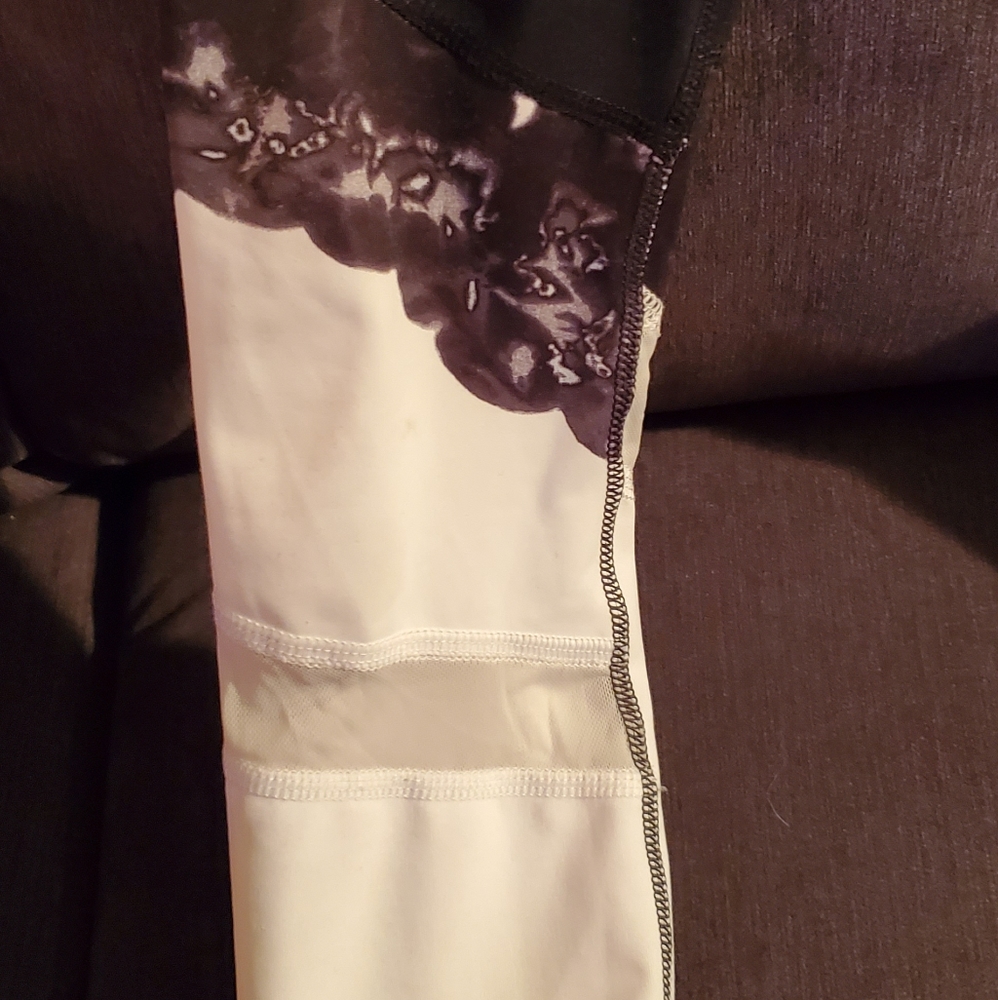 Cool workout pants - Picture 3 of 3